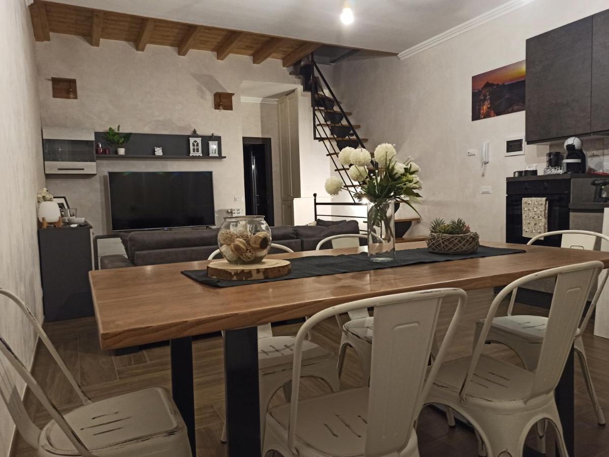 Ferienwohnung La Terrazza Sul Corso Giulianello Exterior foto